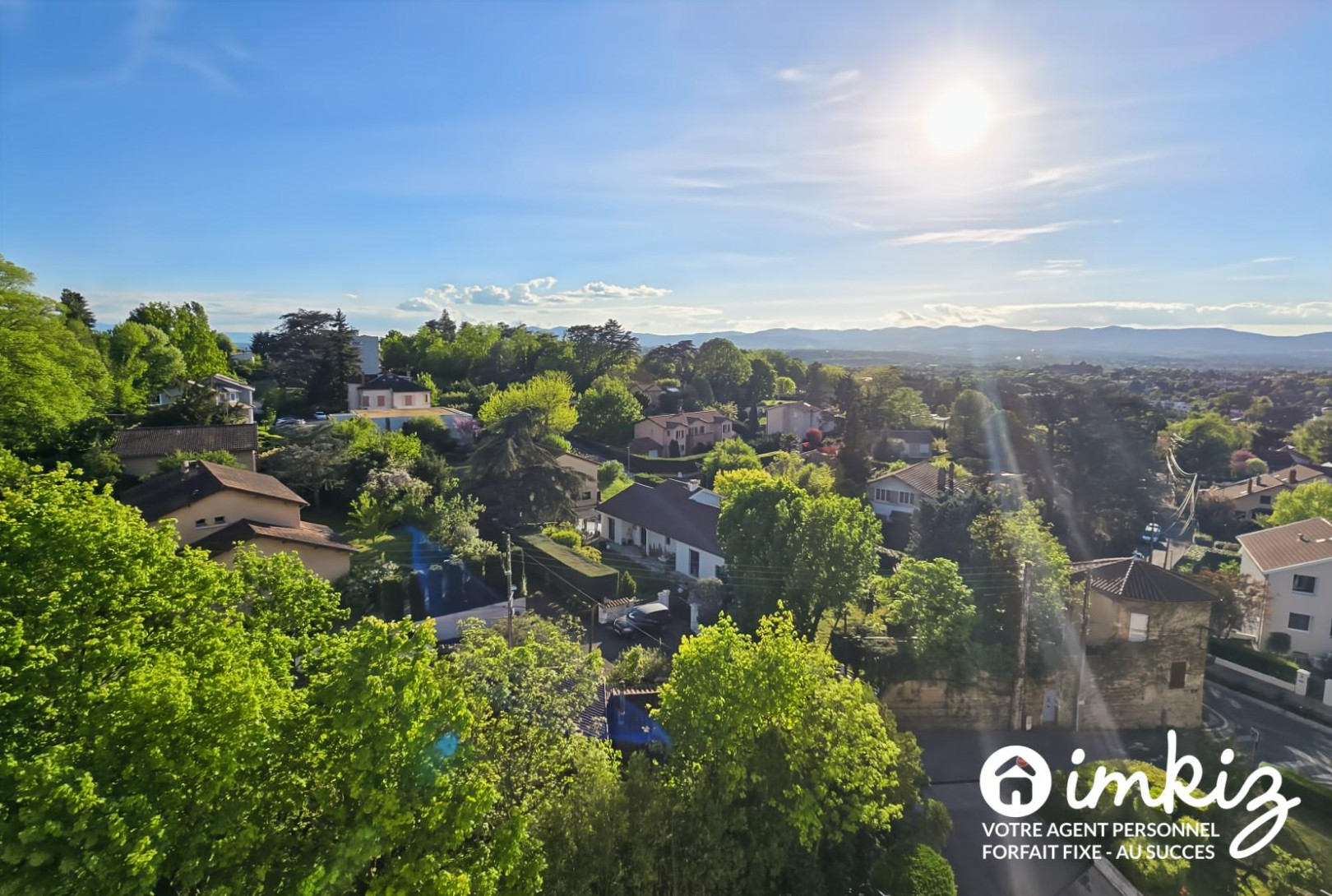 
                                                Vente
                                                 Appartement T4 double vue d'exception, avec balcon