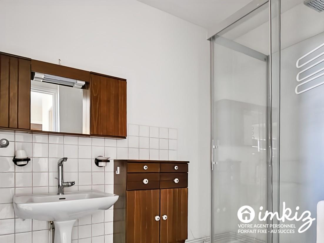 
                                                Vente
                                                 Appartement T4 double vue d'exception, avec balcon
