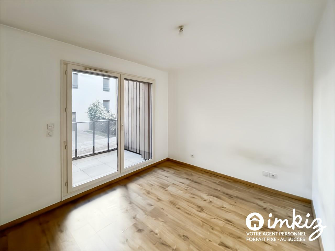 
                                                Vente
                                                 Appartement T4 en duplex - Terrasses et parking