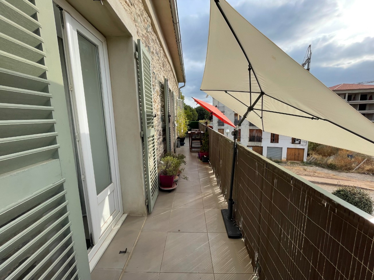 
                                                Location
                                                 Appartement T4 FOLELLI