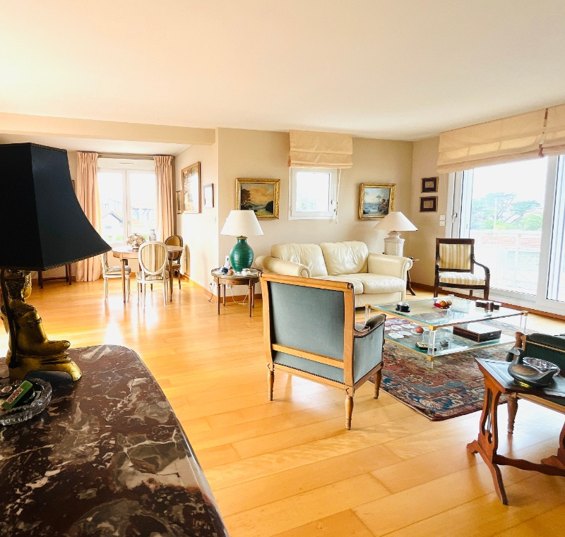 
                                                Vente
                                                 Appartement T4 - Garage + parking - ANGLET