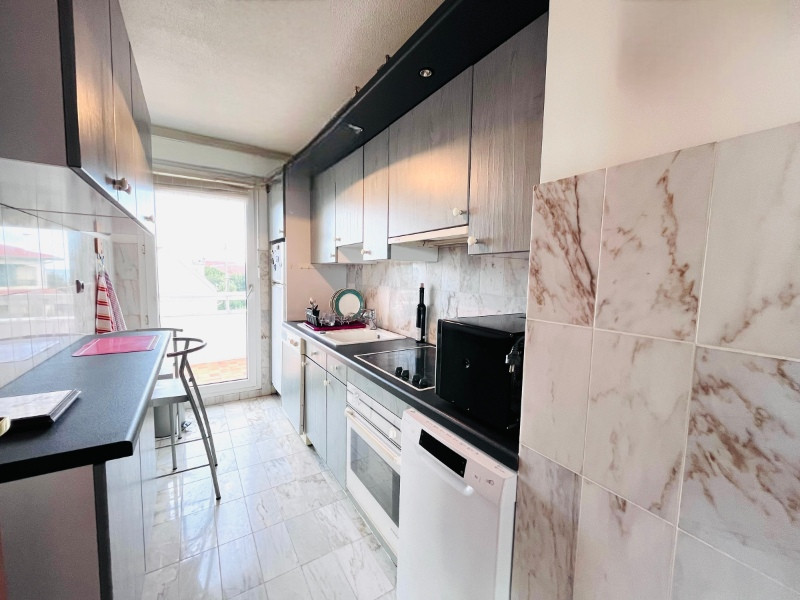 
                                                Vente
                                                 Appartement T4 - Garage + parking - ANGLET