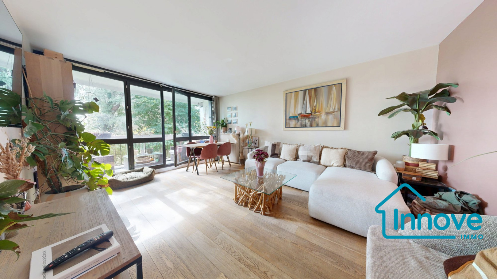 
                                                Vente
                                                 Appartement T4 - Garches Lisière du Golf