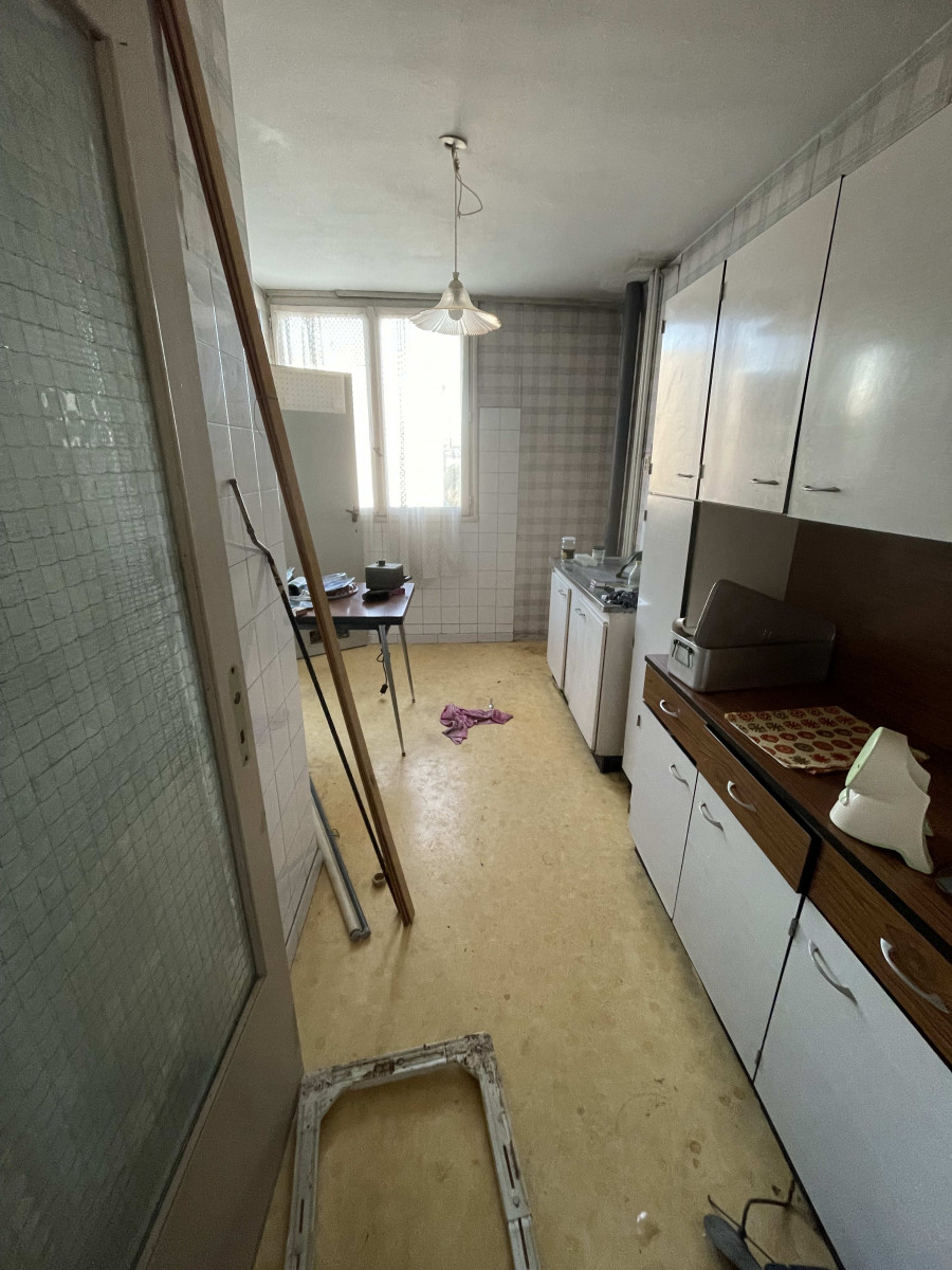 
                                                Vente
                                                 Appartement T4 Libre à Cenon