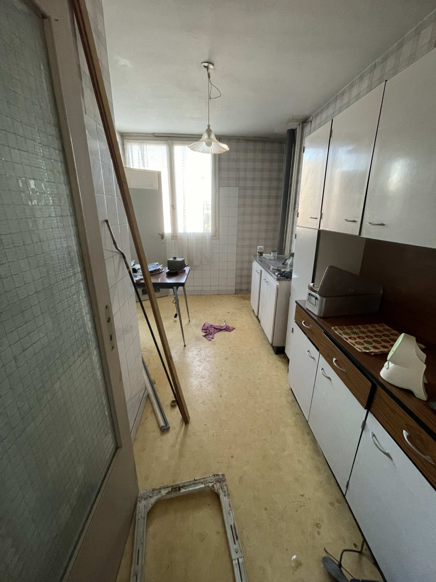 
                                                Vente
                                                 Appartement T4 Libre à Cenon