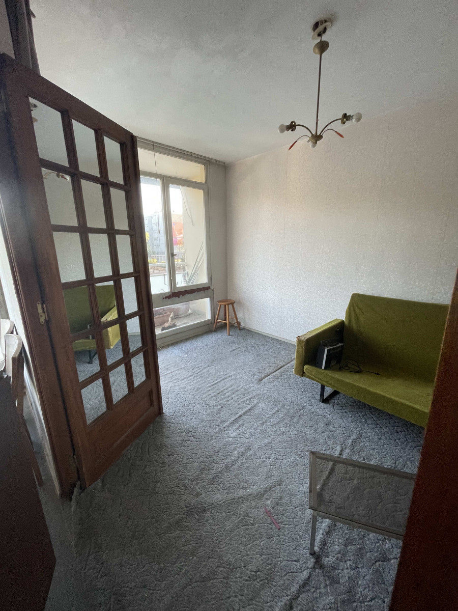 
                                                Vente
                                                 Appartement T4 Libre à Cenon