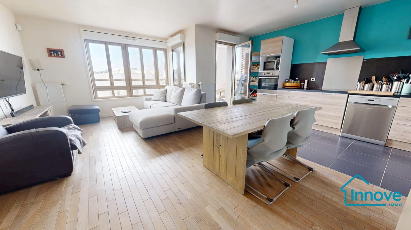 
                                                Vente
                                                 Appartement T4 Lumineux et Spacieux - 85 m² avec loggia