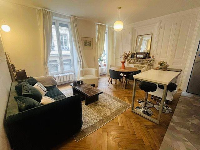 
                                                Location
                                                 Appartement T4 Meublé – Quartier Préfecture