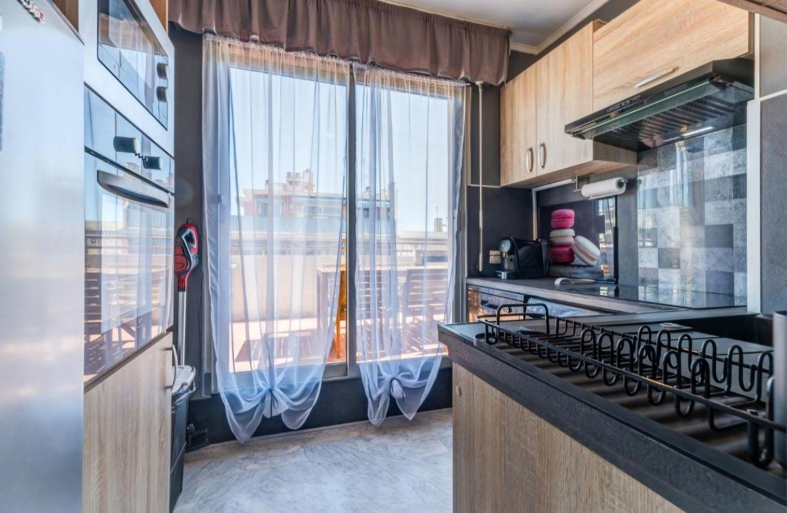 
                                                Location
                                                 Appartement T4 Promenade des Anglais