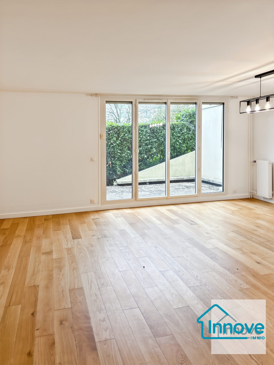 
                                                Vente
                                                 APPARTEMENT T4 - RDC AVEC TERRASSE-