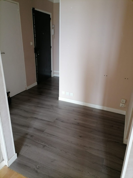 
                                                Vente
                                                 Appartement T5 91 m2