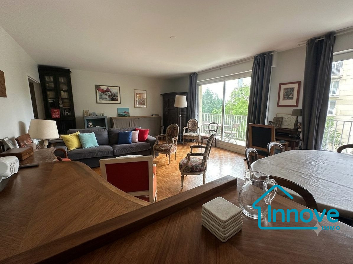 
                                                Vente
                                                 Appartement T5 à Vendre - Versailles Montreuil