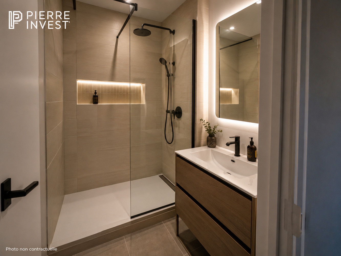 
                                                Vente
                                                 Appartement T5  en Duplex - 96m2 à Courbevoie