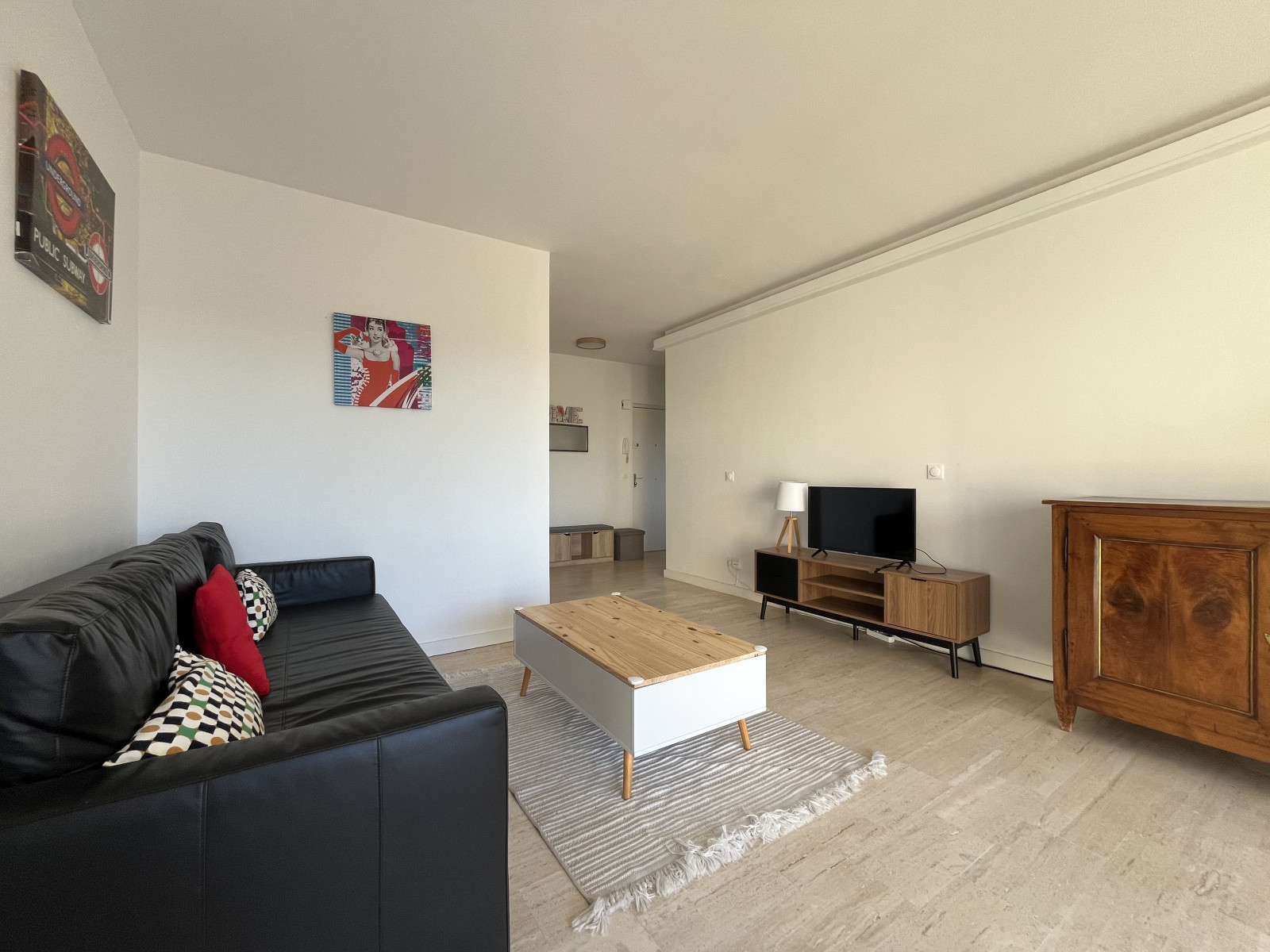 
                                                Vente
                                                 Appartement T5 en très bon état