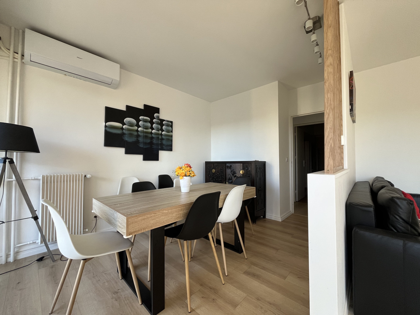 
                                                Vente
                                                 Appartement T5 en très bon état