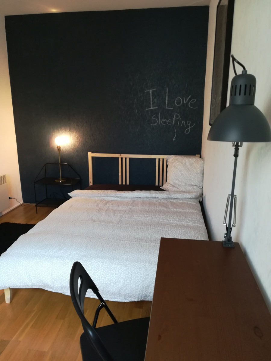 
                                                Vente
                                                 Appartement T5 Occupe 12420 à Talence
