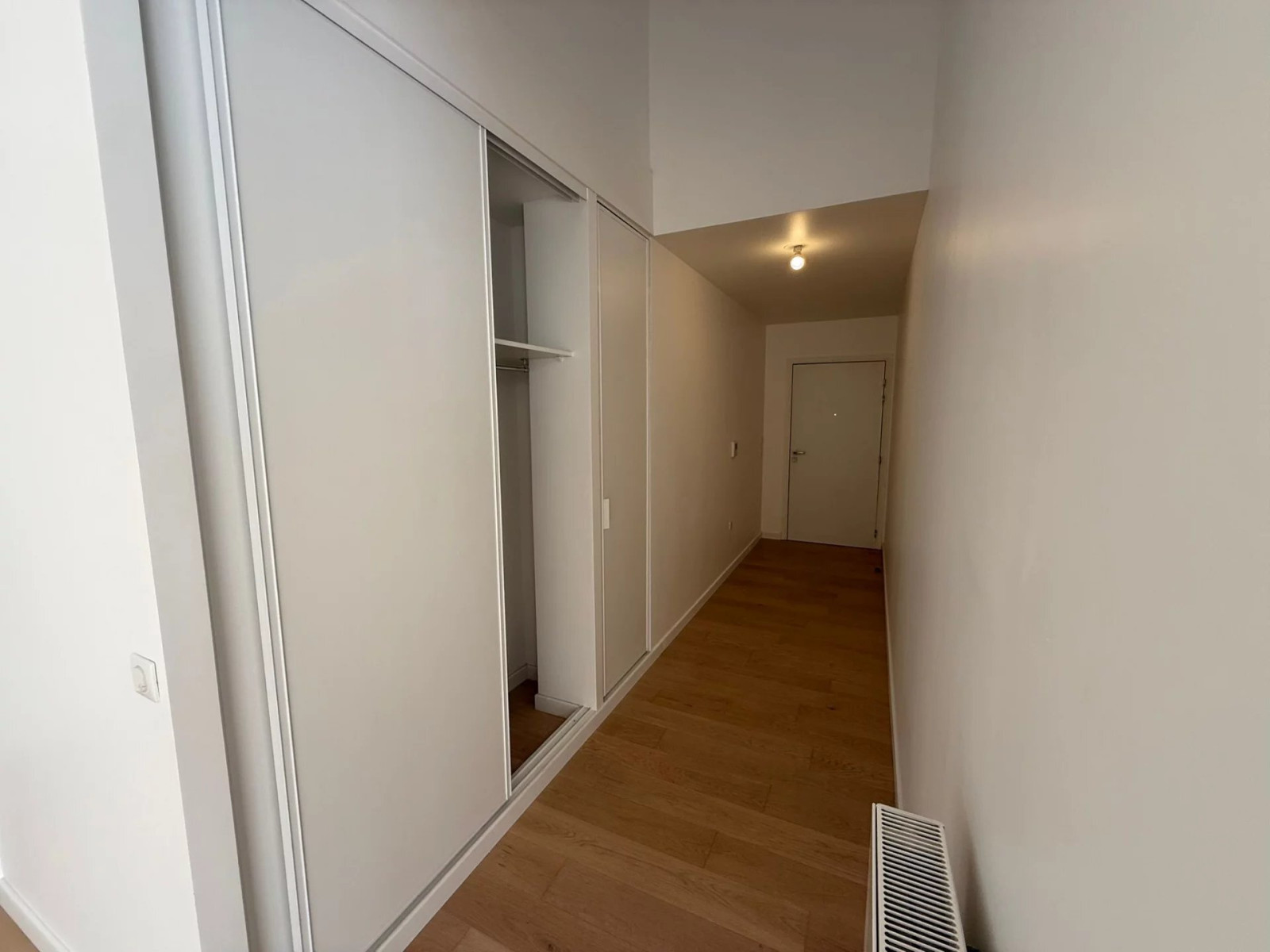 
                                                Vente
                                                 Appartement T5 Triplex  à Issy les Moulineaux
