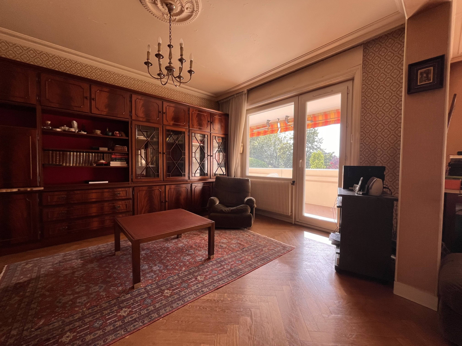 
                                                Vente
                                                 Appartement T7 - Résidence de standing avec piscine et tennis - Écully centre