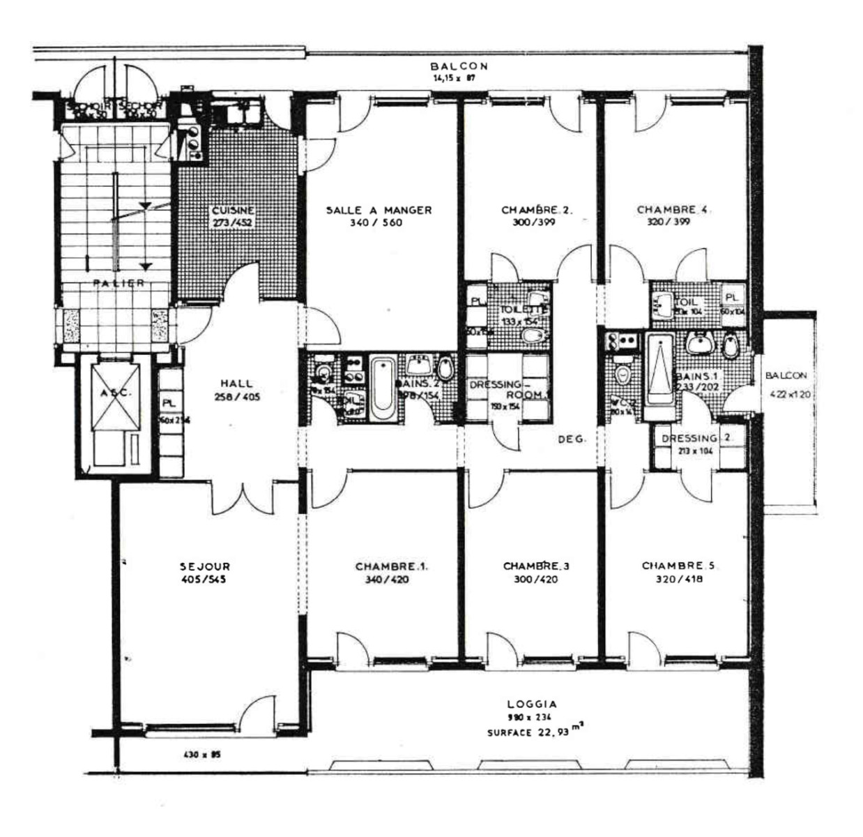 
                                                Vente
                                                 Appartement T7 - Résidence de standing avec piscine et tennis - Écully centre