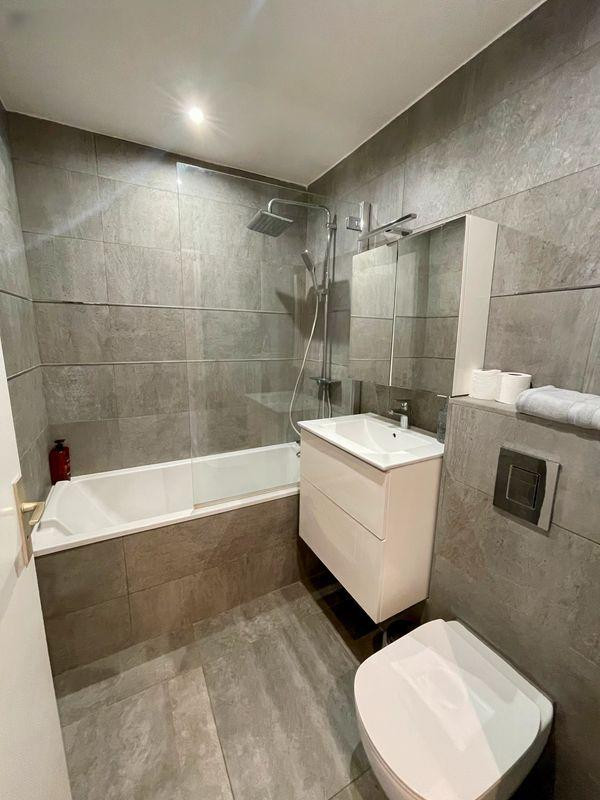 
                                                Location
                                                 Appartement Talence Forum
