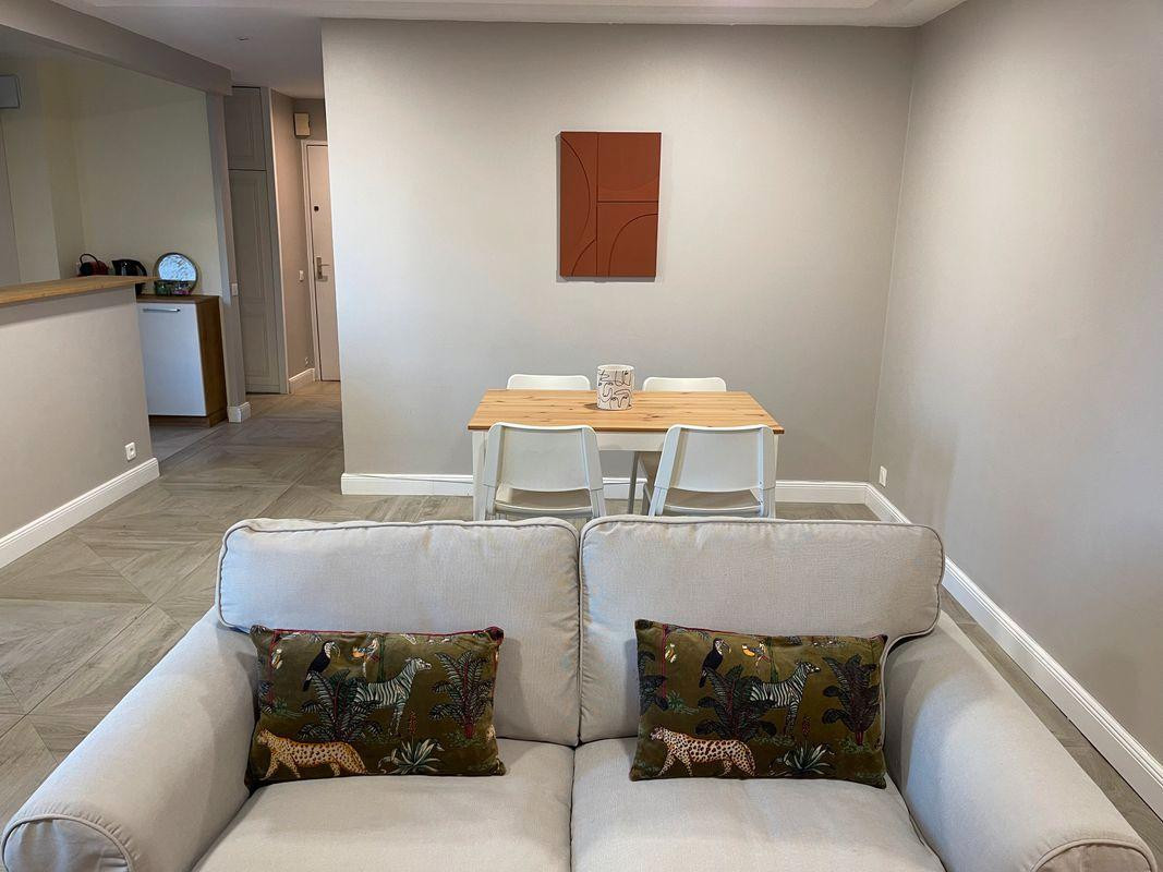 
                                                Location
                                                 Appartement Talence Forum