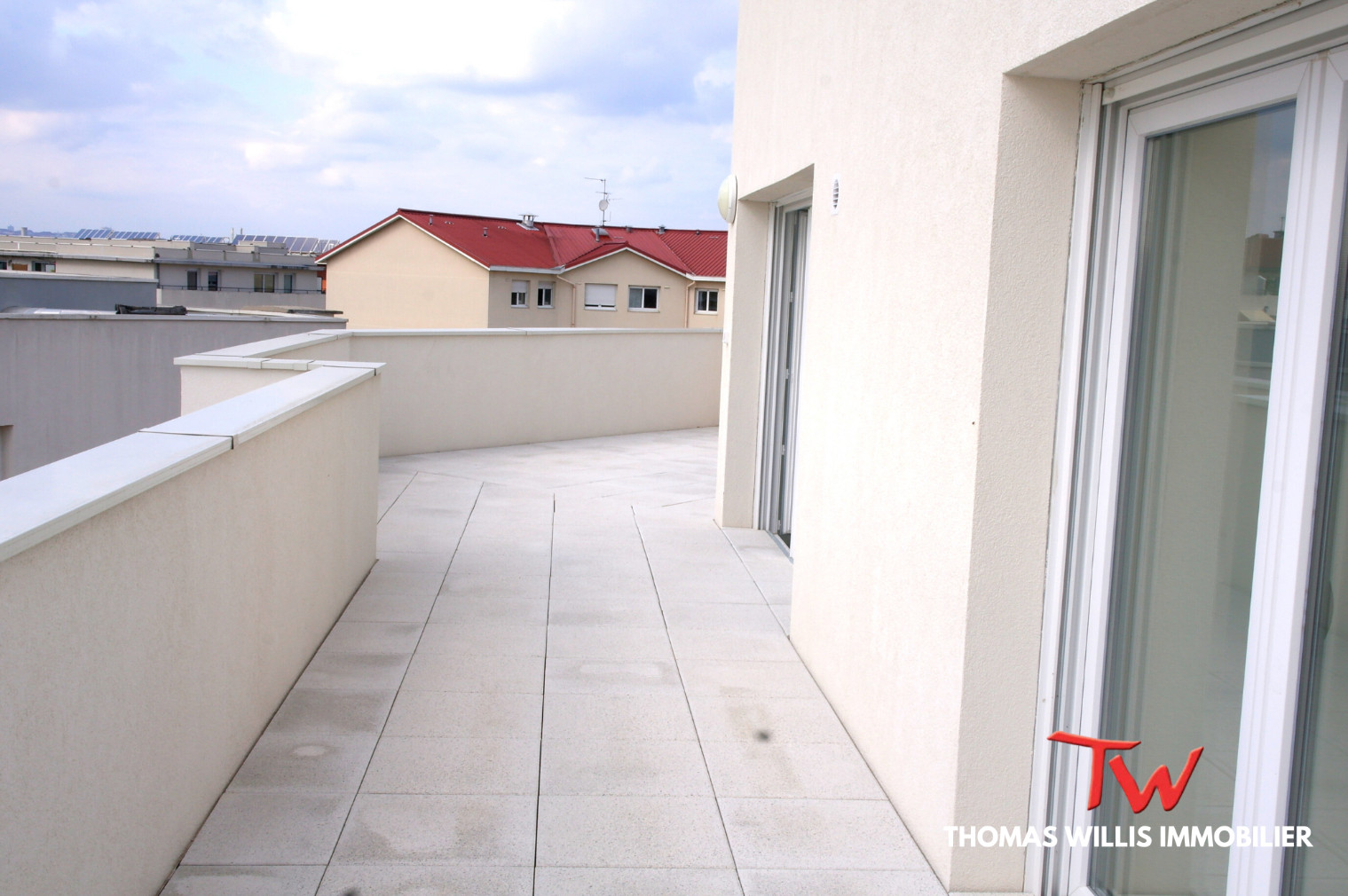 
                                                Vente
                                                 APPARTEMENT TOIT TERRASSE T4 89 m2 VILLEURBANNE