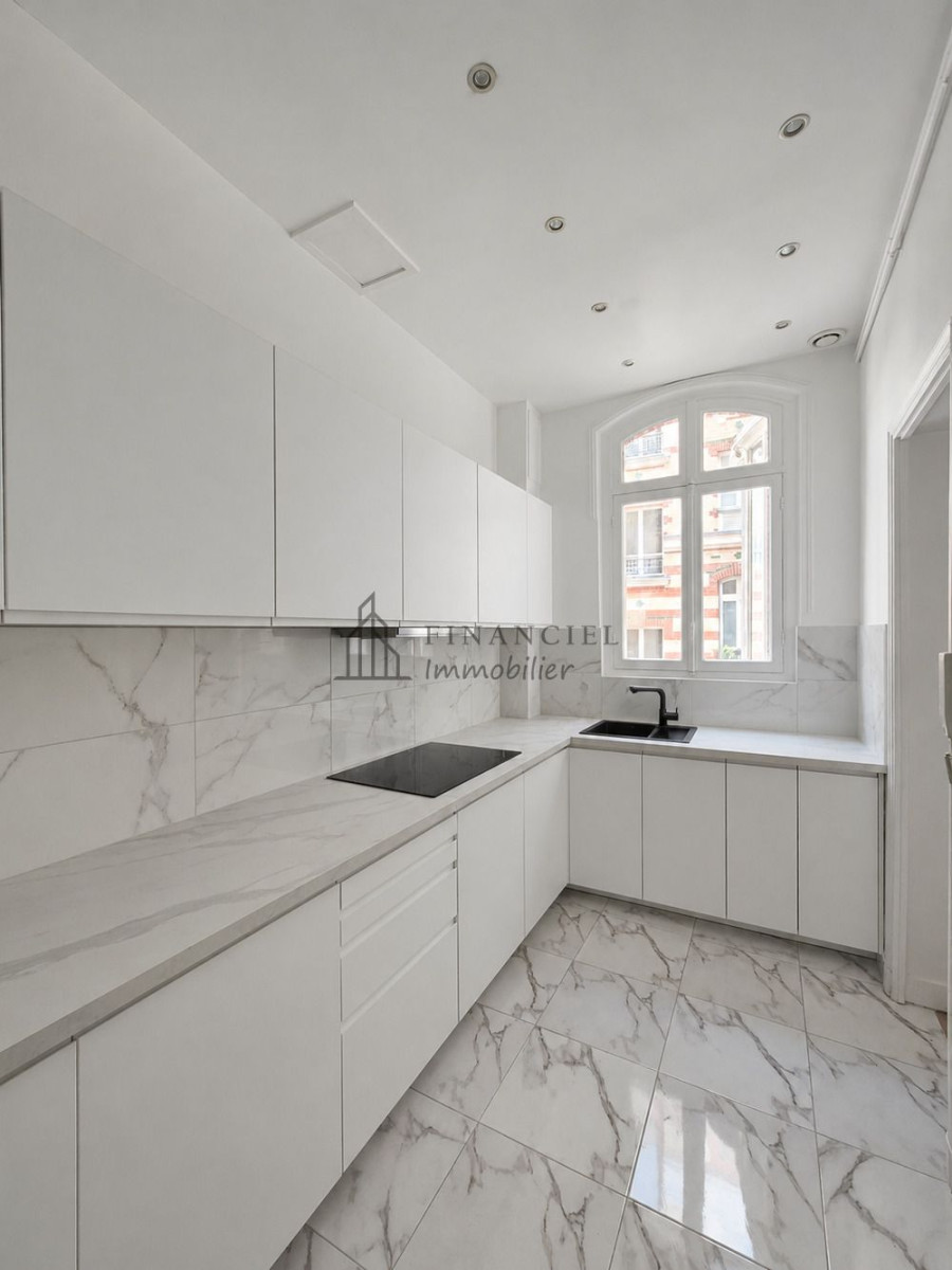 
                                                Location
                                                 APPARTEMENT TR7S BON STANDING MARAIS