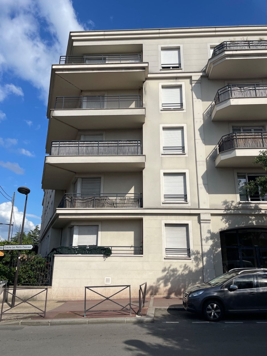 
                                                Location
                                                 Appartement tranquille