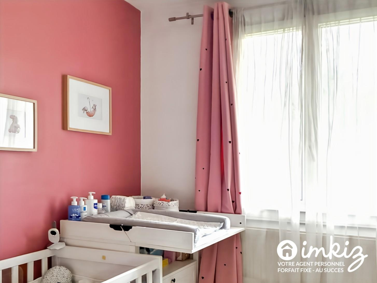 
                                                Vente
                                                 Appartement Traversant 3/4 pièces