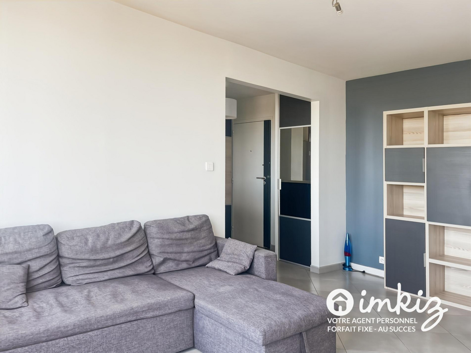
                                                Vente
                                                 Appartement traversant 3 pièces vue coup de cœur