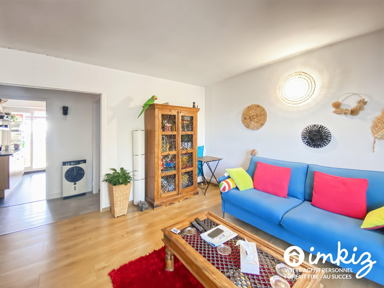 
                                                Vente
                                                 Appartement traversant