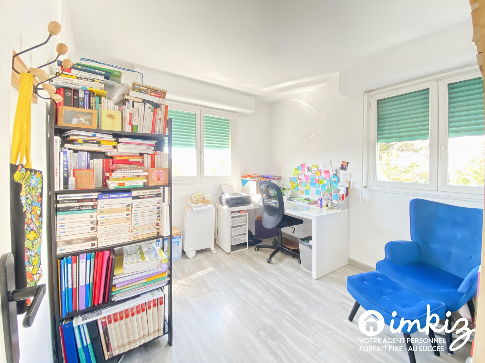 
                                                Vente
                                                 Appartement traversant