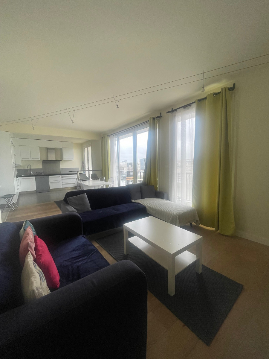 
                                                Location
                                                 Appartement très bien situé à 6 min de la tour Eiffel (loyer tout inclus)