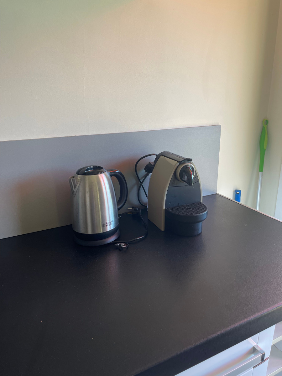 
                                                Location
                                                 Appartement très bien situé à 6 min de la tour Eiffel (loyer tout inclus)