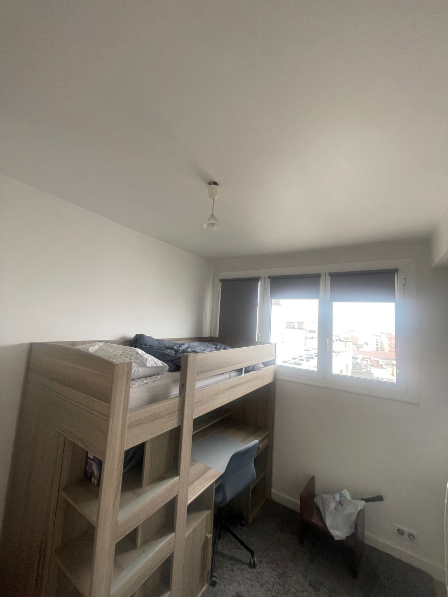 
                                                Location
                                                 Appartement très bien situé à 6 min de la tour Eiffel (loyer tout inclus)
