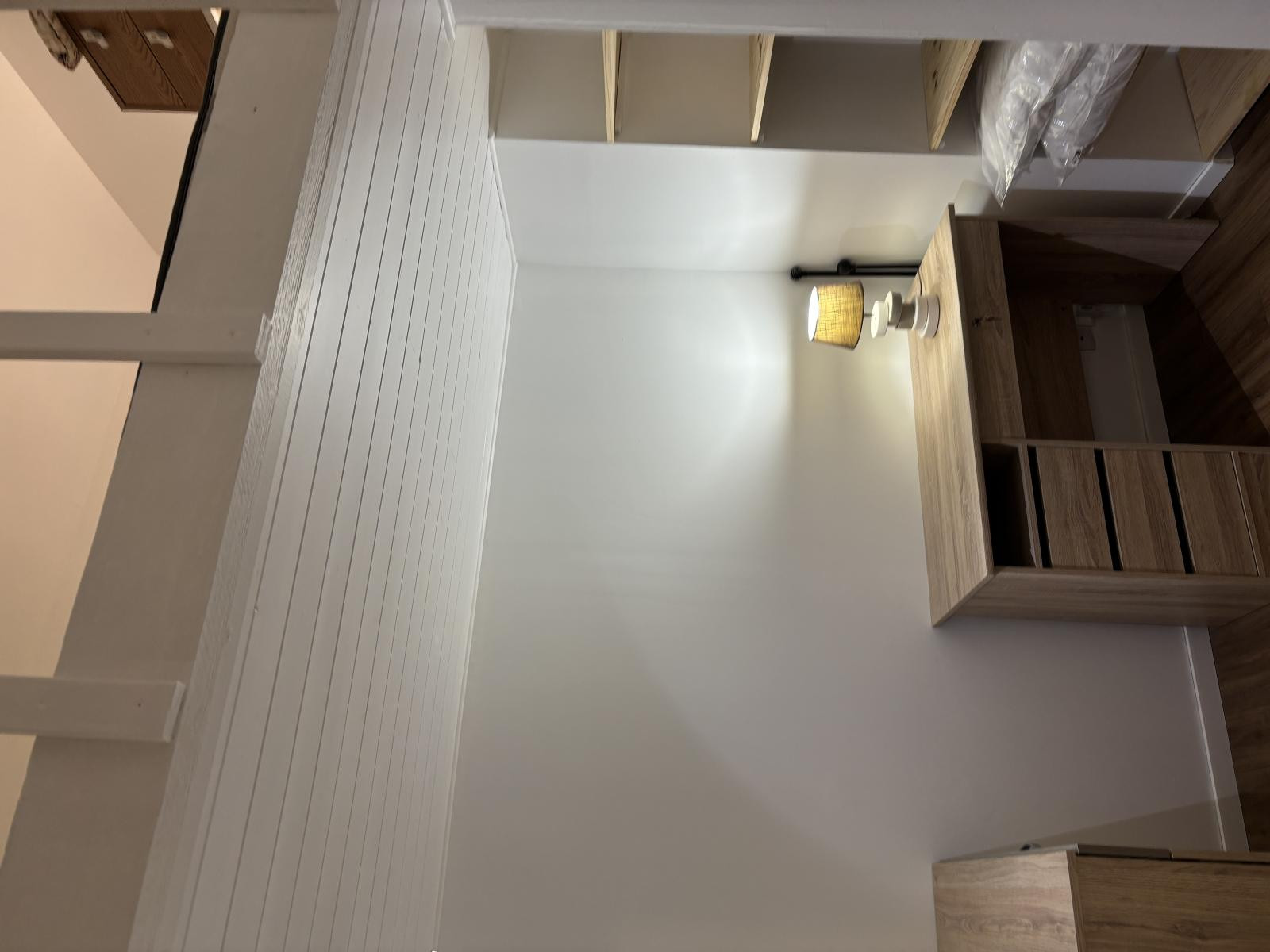 
                                                Location
                                                 Appartement très lumineux