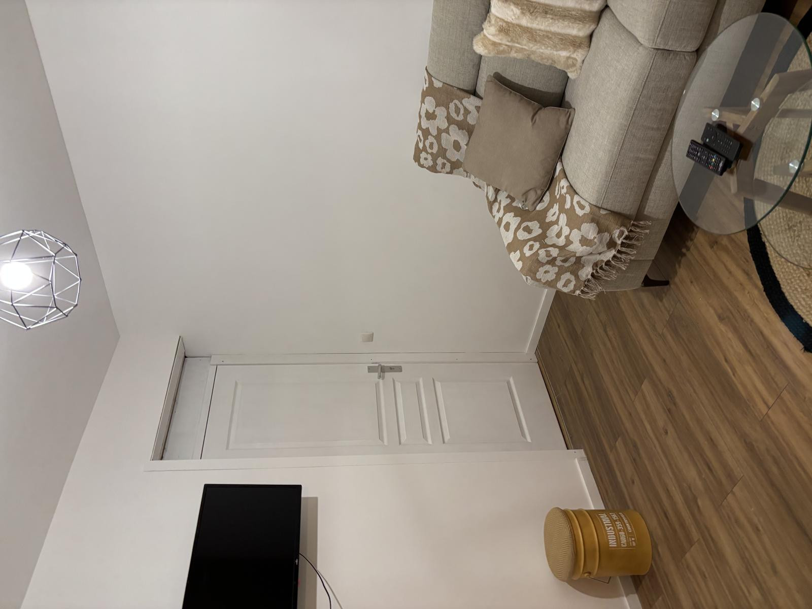 
                                                Location
                                                 Appartement très lumineux