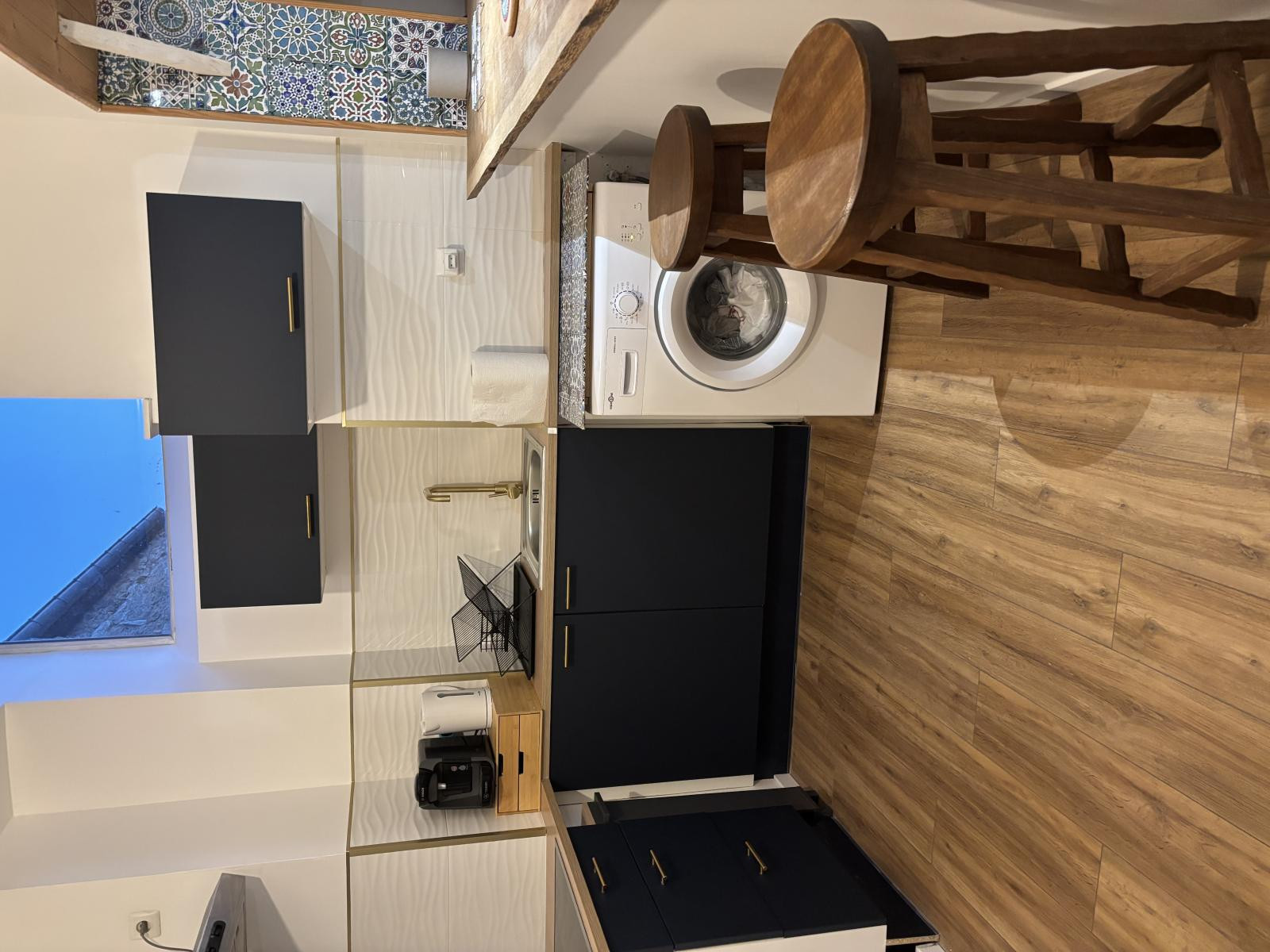 
                                                Location
                                                 Appartement très lumineux