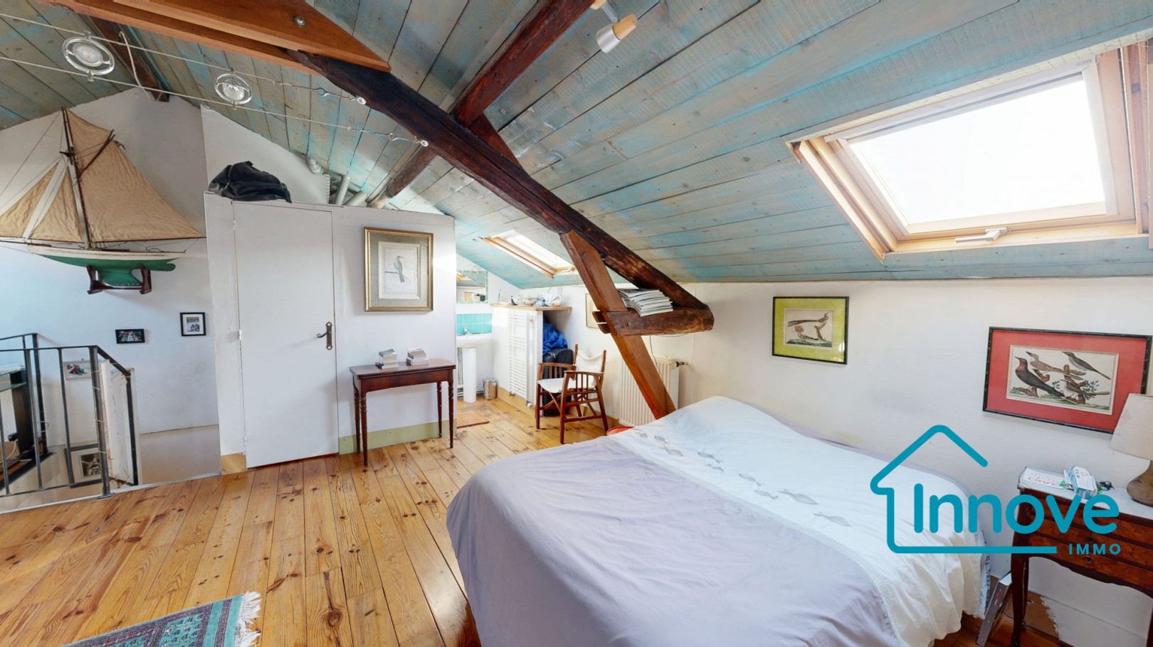 
                                                Vente
                                                 Appartement triplex 4 chambres Versailles Saint Louis Cathedrale