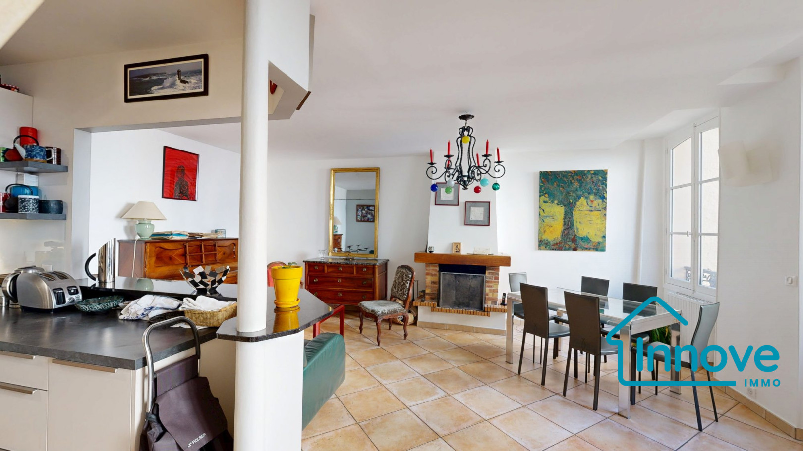 
                                                Vente
                                                 Appartement triplex 4 chambres Versailles Saint Louis Cathedrale