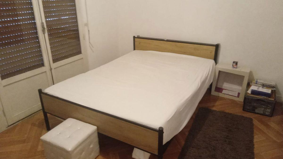 
                                                Location
                                                 Appartement type 2 rond point de Paris