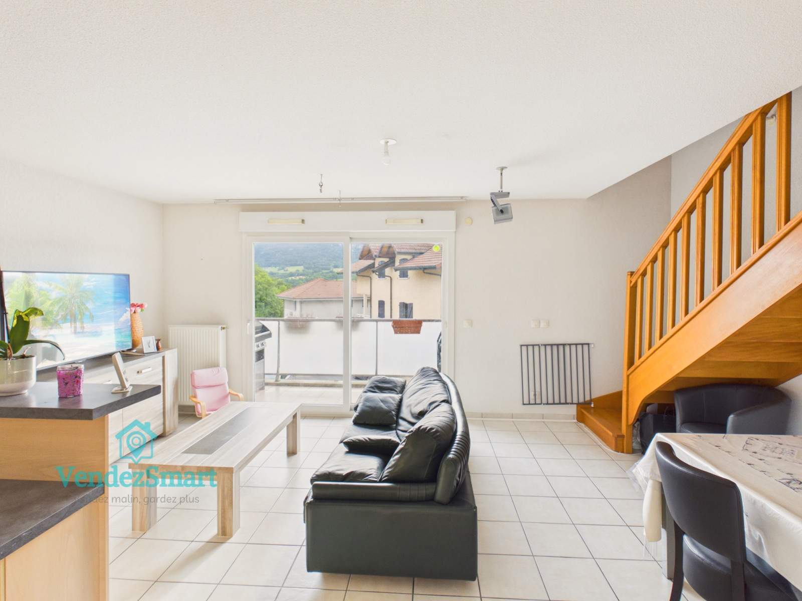 
                                                Vente
                                                 Appartement type 4 en duplex à 20min de Genève