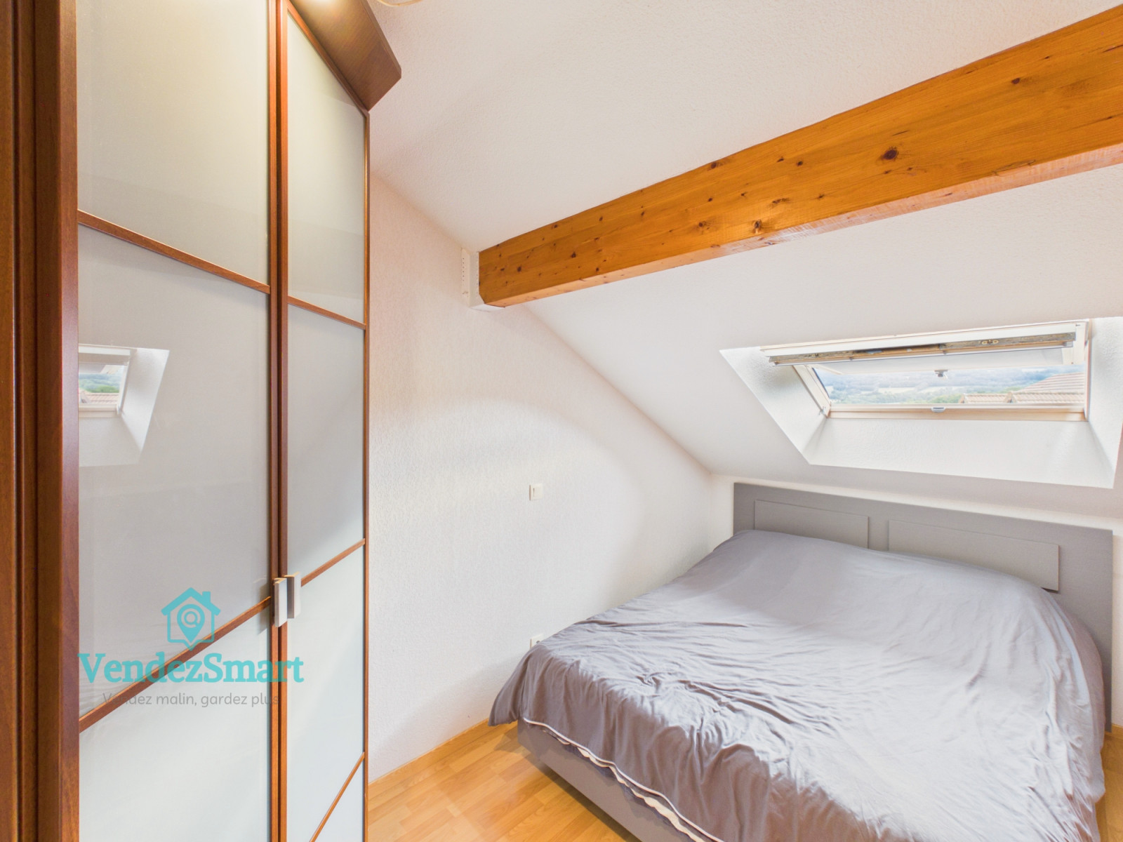 
                                                Vente
                                                 Appartement type 4 en duplex à 20min de Genève
