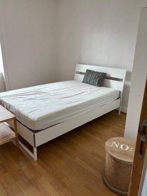 
                                                Location
                                                 Appartement type deux à Nantes quartier tranquille