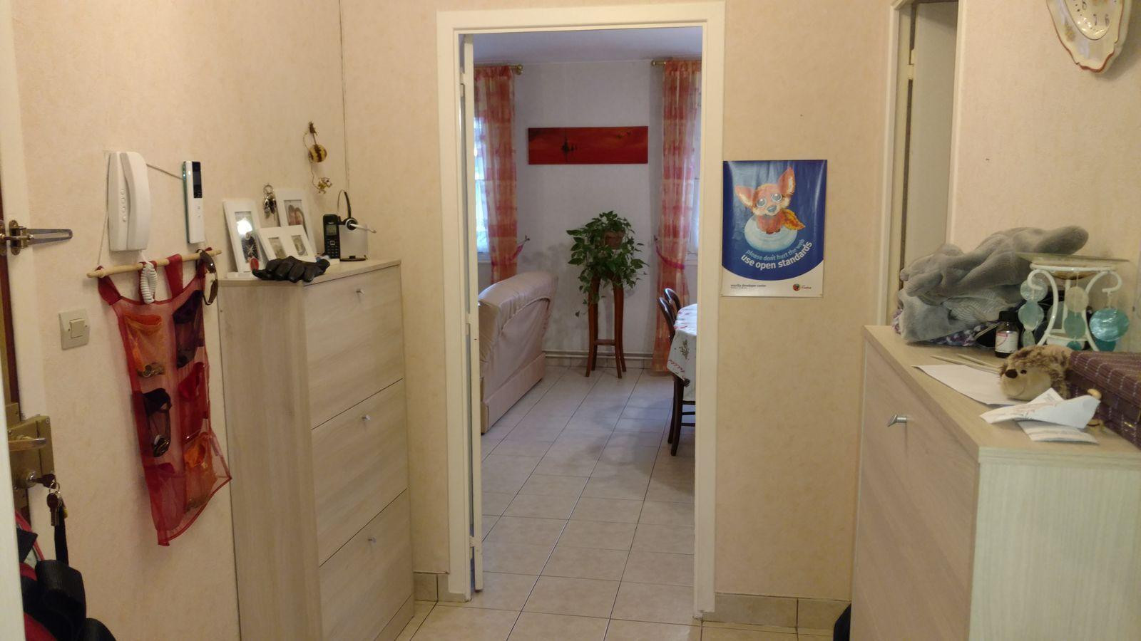 
                                                Location
                                                 Appartement - Type F3 82 m²