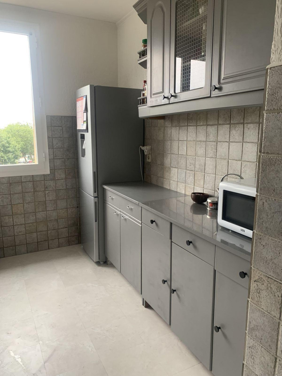 
                                                Location
                                                 Appartement type F4