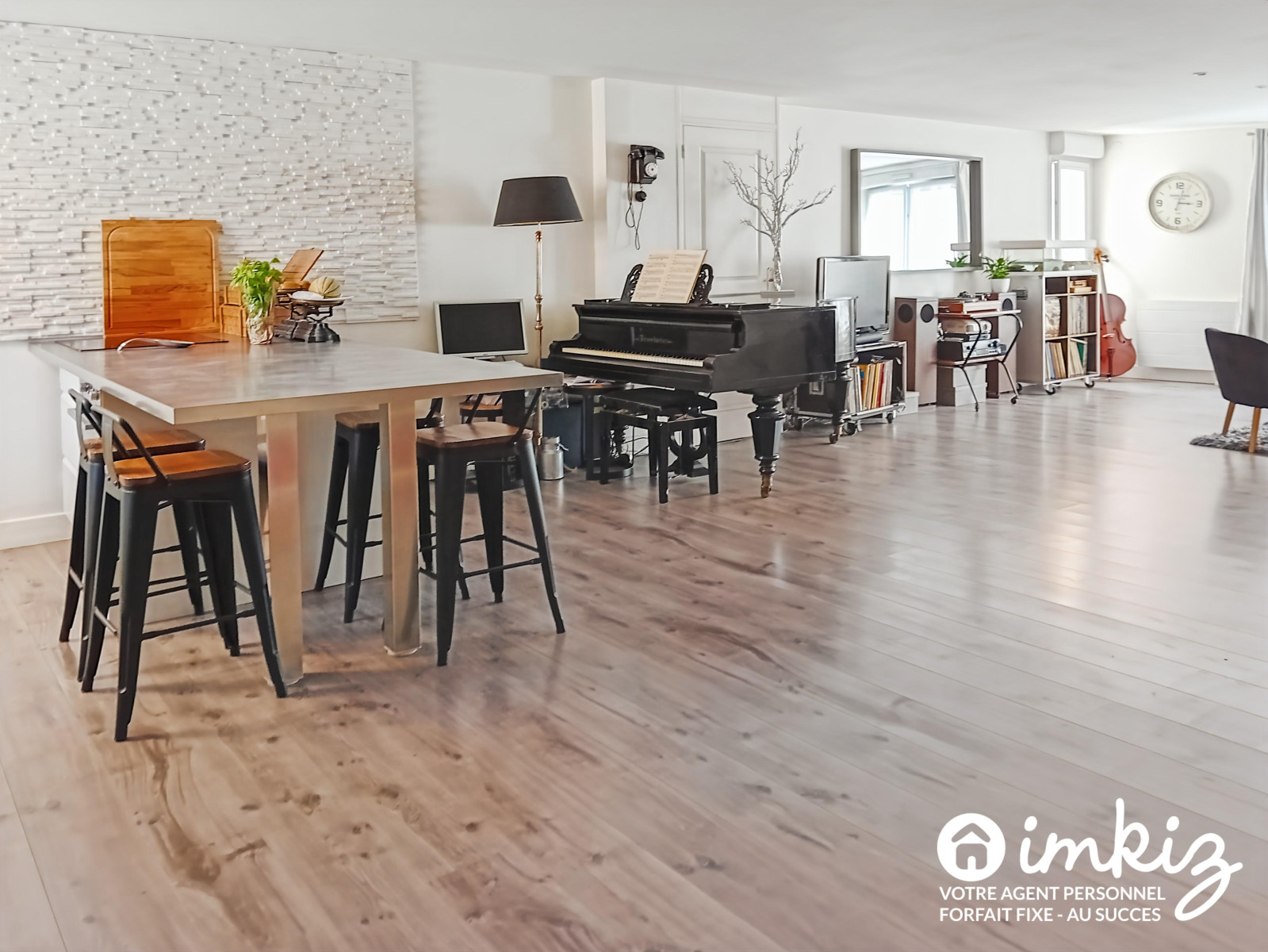 
                                                Vente
                                                 Appartement type F5 duplex au coeur de la ville