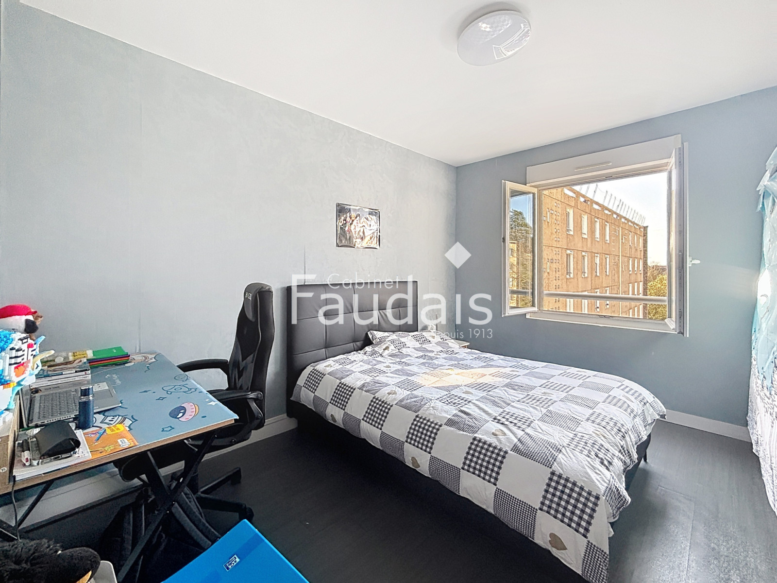 
                                                Vente
                                                 APPARTEMENT TYPE T3