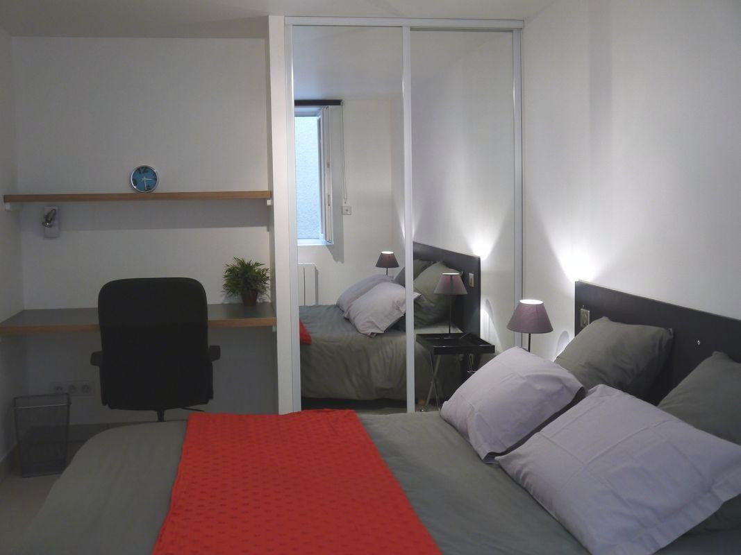 
                                                Location
                                                 Appartement Vaise 2 Pièces 29 m² meublé