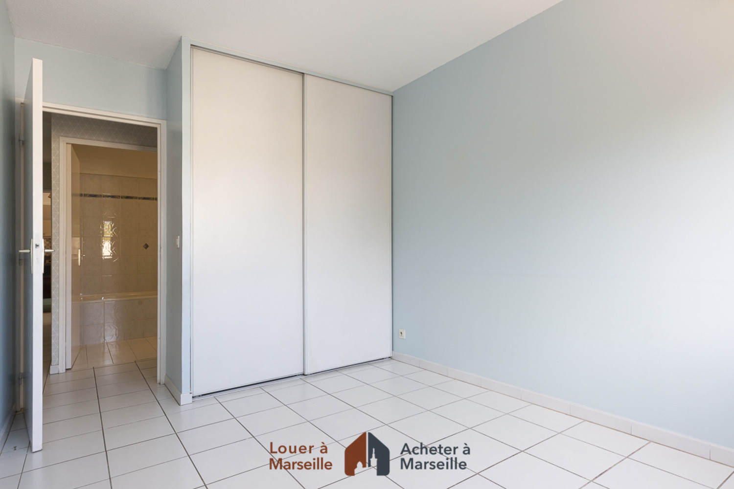 
                                                Location
                                                 Appartement vide de type 4 Sainte-Marguerite